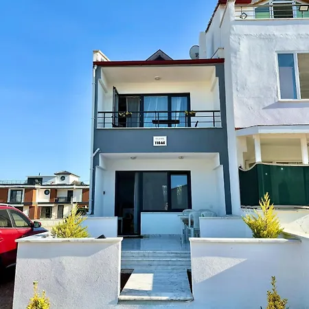 Wonderful Seaside Duplex * 盖利博卢